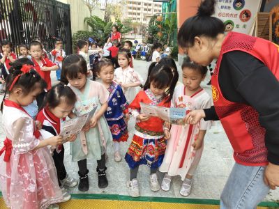 柳州市鱼峰区响水社区开展反邪教主题教育进校园活动
